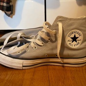 light grey high top converse size 8